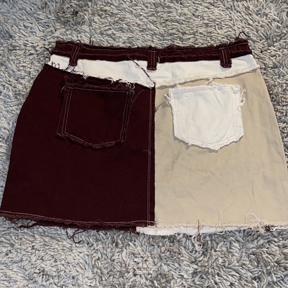 Brown patch skirt - Picture 2 of 2
